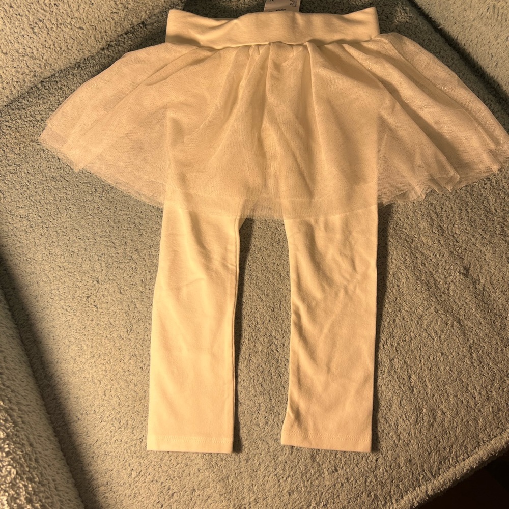 Oshkosh leggings with Tutu built on 3t